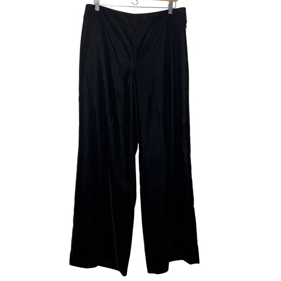 LOFT Pants - NWT Ann Taylor Loft Velvet Wide Leg Pants‎ Black Size 14 High Waisted Classic